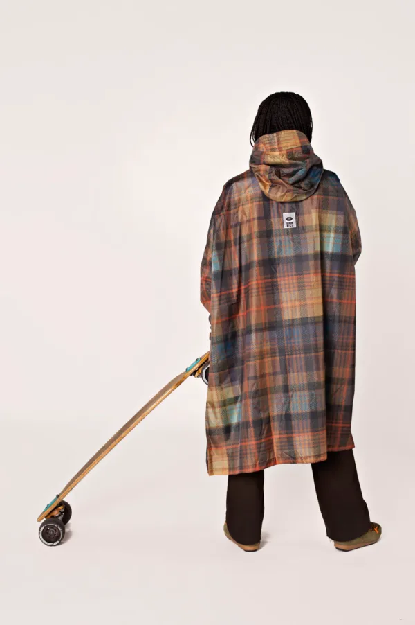 RAINKISS - Waterproof rain poncho - tartan - Image 2